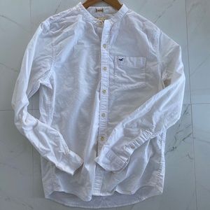 Hollister Banded Colar Poplin Shirt (never worn)